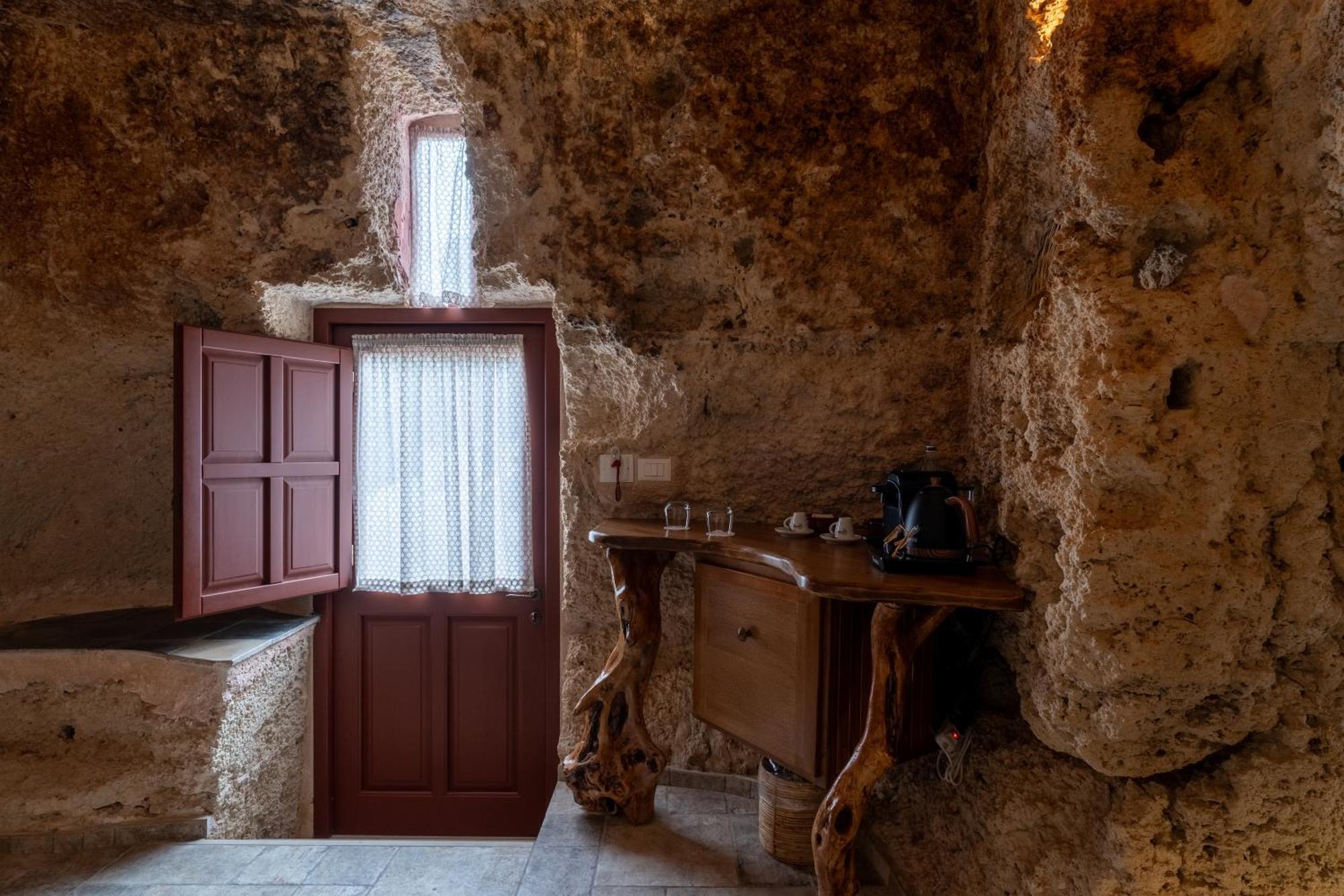 Masseria Torre Rossa 法萨诺 外观 照片